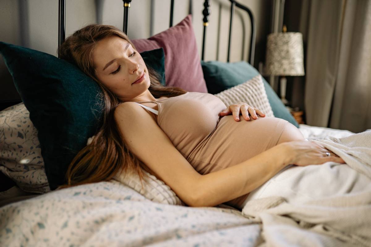 Comprar Almohada para dormir de lado durante el embarazo