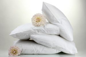 almohadas-con-flores-min