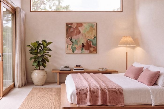 Complementos naturales dormitorio minimalista