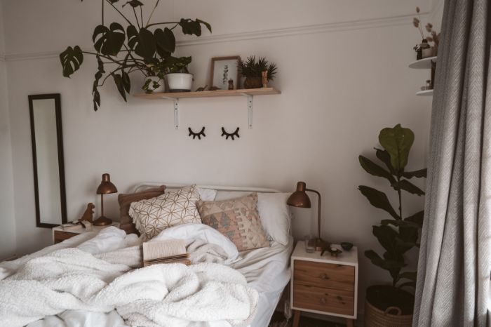 Estantería encima cama